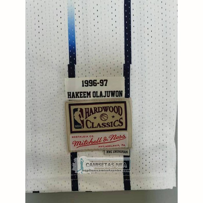 Camiseta Houston Rockets Hakeem Olajuwon NO 34 Mitchell & Ness 1996-97 Blanco